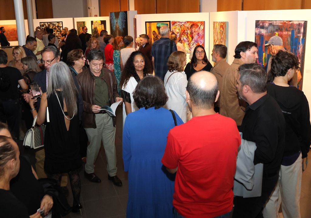 Exposição coletiva do Círculo Artístico e Cultural Artur Bual no CEO